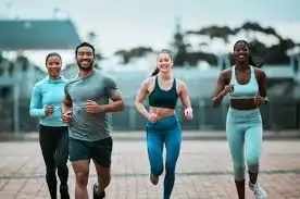 Achieving the Perfect Tone: How Often Should You Exercise for Results? 3 image of man and 3 women doing cardio exercise Greenock to help tone and remove fat from the body.